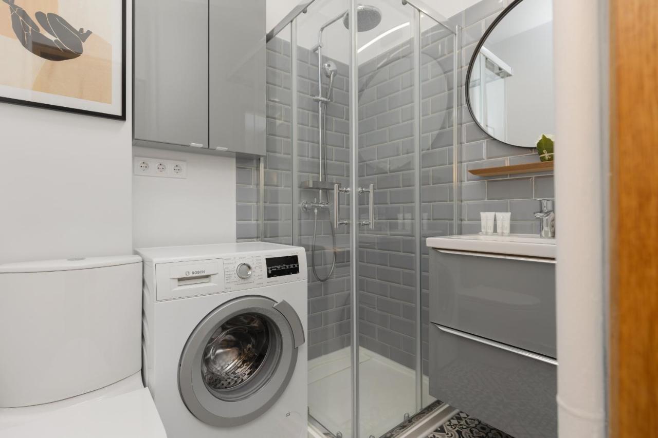 Bright Apartment Kasprzaka Warsaw Wola Near Metro Station By Noclegi Renters Ngoại thất bức ảnh